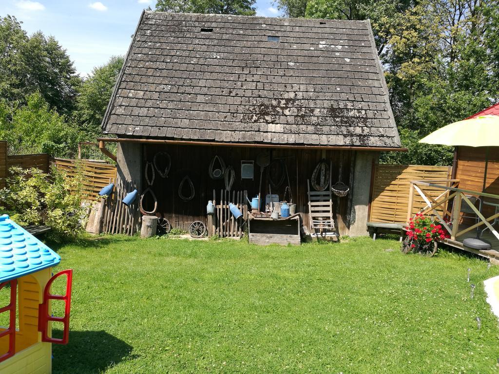 Gosciniec Grek Zorba - Pokoje I Domki 4 Osobowe - 16Km Od Zator Energylandia Inwald Exterior photo
